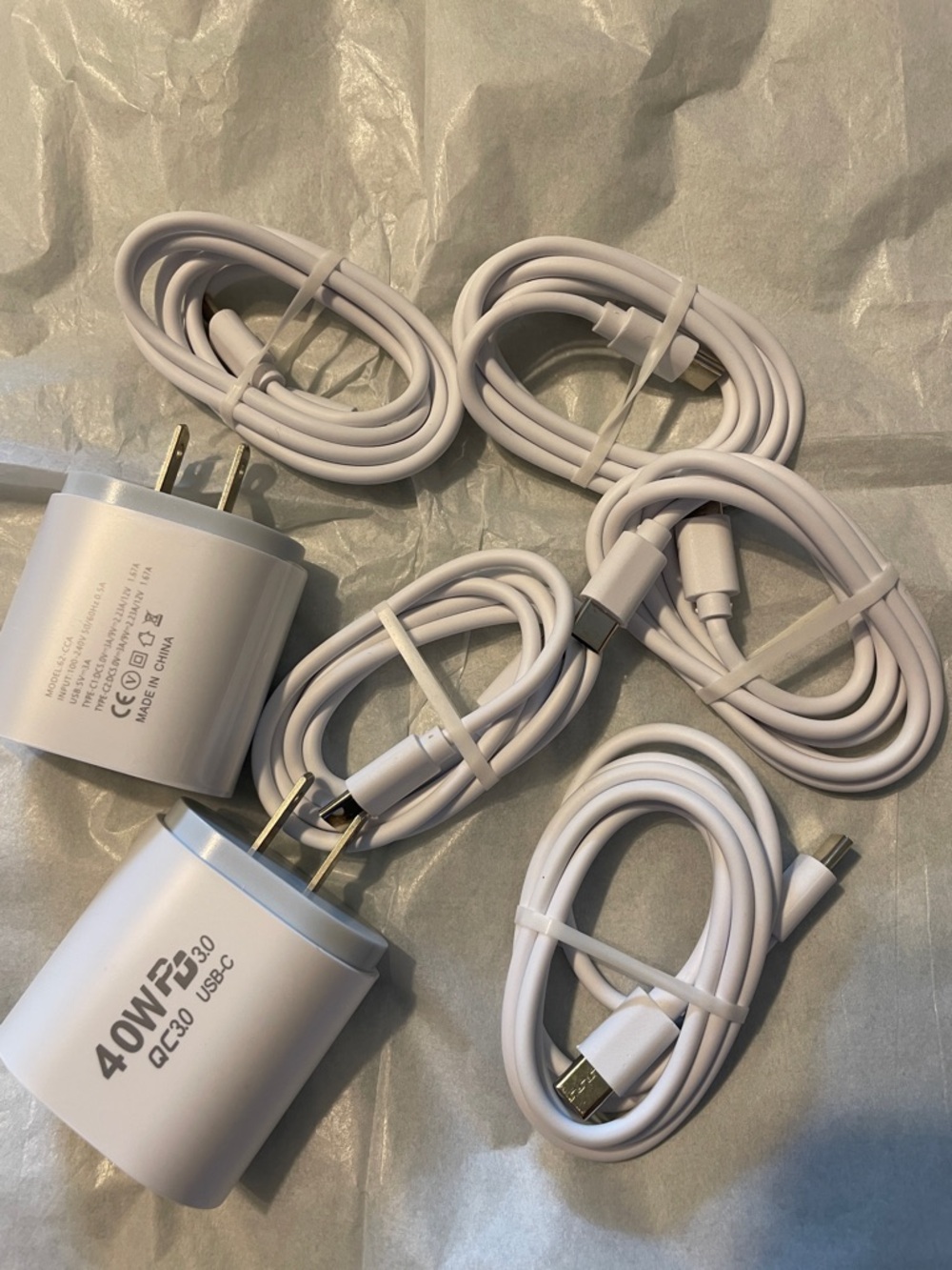 40W QC3.0 USB-C Wall Charger with USB-C Cables set- White